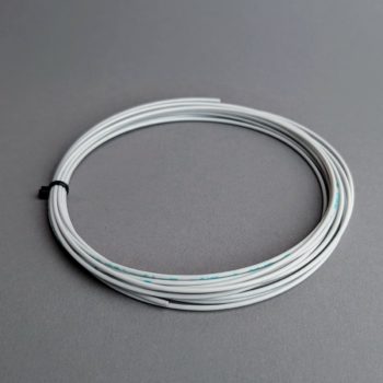 Luftfahrtkabel weiß